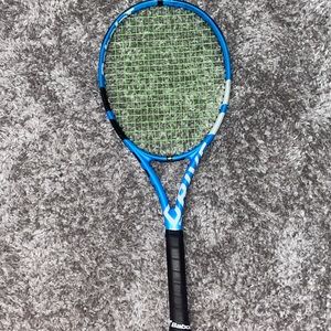 Babolat drive racket.